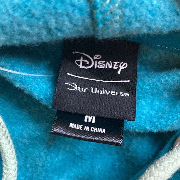 New with tags Disney Peter Pan Tinker Bell Radial Dye Hoodie - Picture 5 of 6